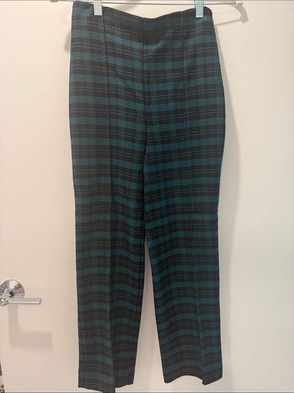 Ann Taylor Plaid Cropped Trousers